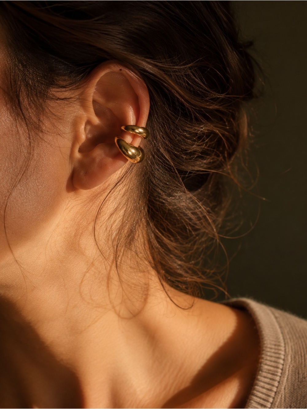 Gold Tone Asymmetrical Chunky Ear Cuff Set No Piercing - Picture 3 of 4
